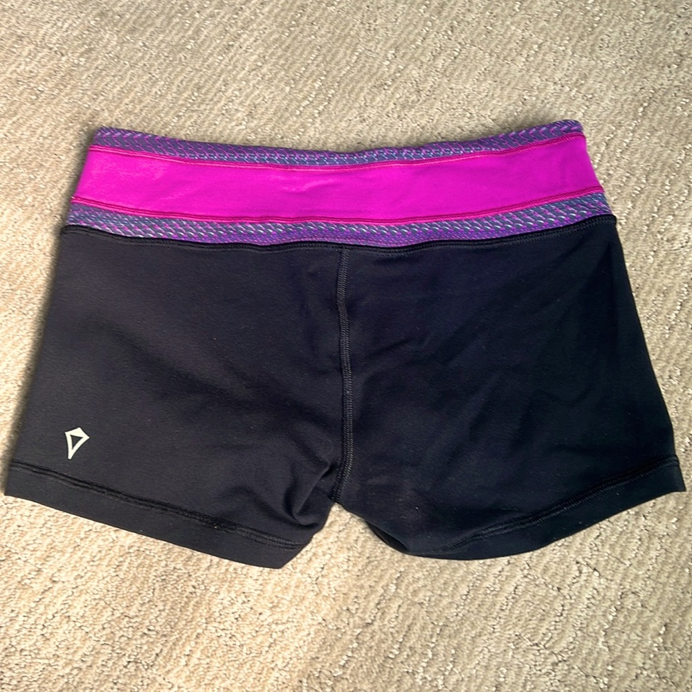 Reversible Ivivva booty shorts